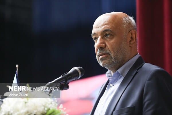 وزیر کار: ما متعهد به توزیع عادلانه منابع و ارتقای کیفیت زندگی هستیم
