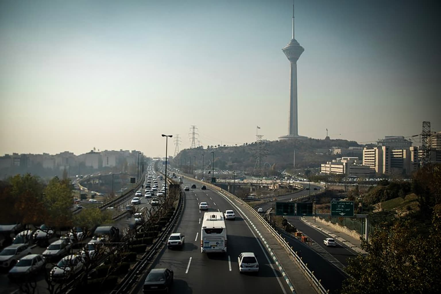 ازوعده‌های برقی تا آسمان خاکستری