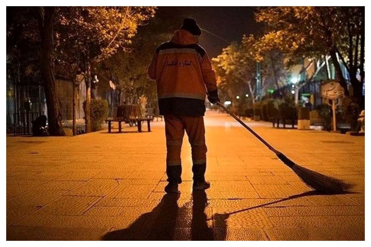 حقوق ۲۵ میلیونی روی کاغذ؛ پاکبانان در انتظار دستمزد